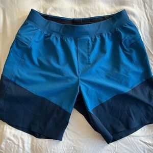 Lululemon Namaste at the Beach Short 8" - Blue, Size L